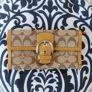 Coach Tan Wallet